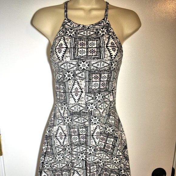 Mossimo Black & White Skater Dress - Size XS - Picture 1 of 5